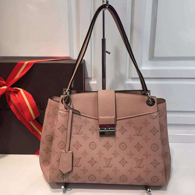 Сумка Louis Vuitton M41789 Sevres Shoulder Bag Mahina Leather "Pink" фото № 2