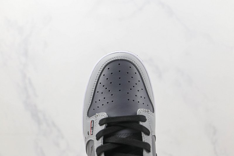 Nike SB Dunk Low "Video Game" фото № 3