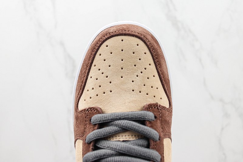 Otomo Katsuhiro x Nike SB Dunk Low Steamboy "Dark Grey/Brown/Red" фото № 3