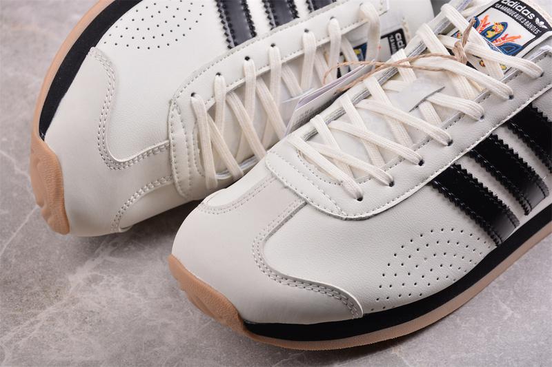 Fefei Ruan x Adidas Country OG "Chinese New Year Pack" фото № 7