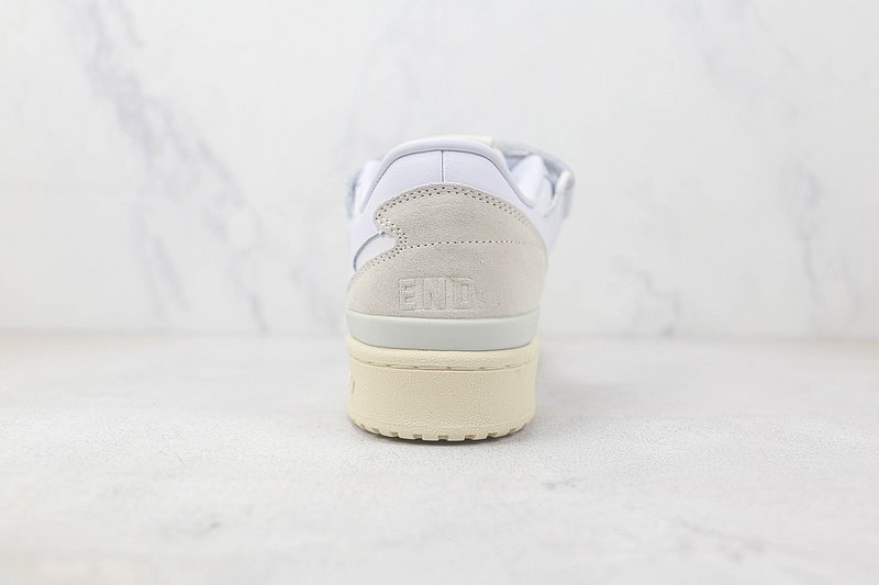 END. x Adidas Forum 84 Low "Friends and Forum" фото № 9