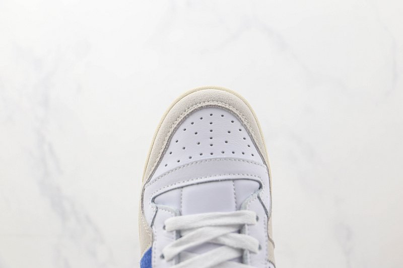 END. x Adidas Forum 84 Low "Friends and Forum" фото № 3
