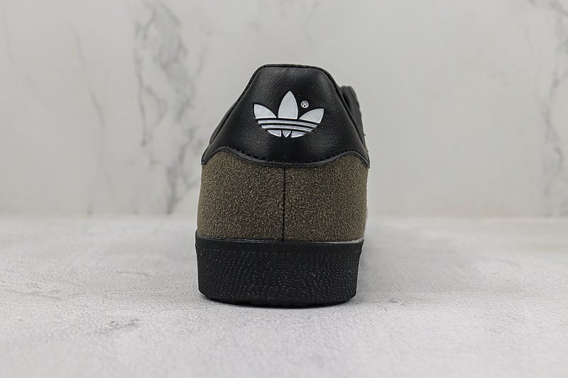 Adidas Gazelle "Pantone" фото № 9