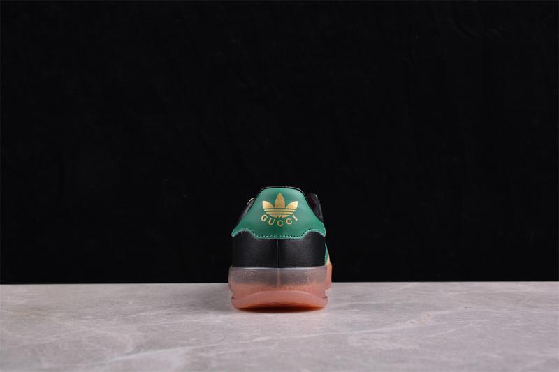 Gucci Gazelle x Adidas Originals "CLOUD WHITE" фото № 3