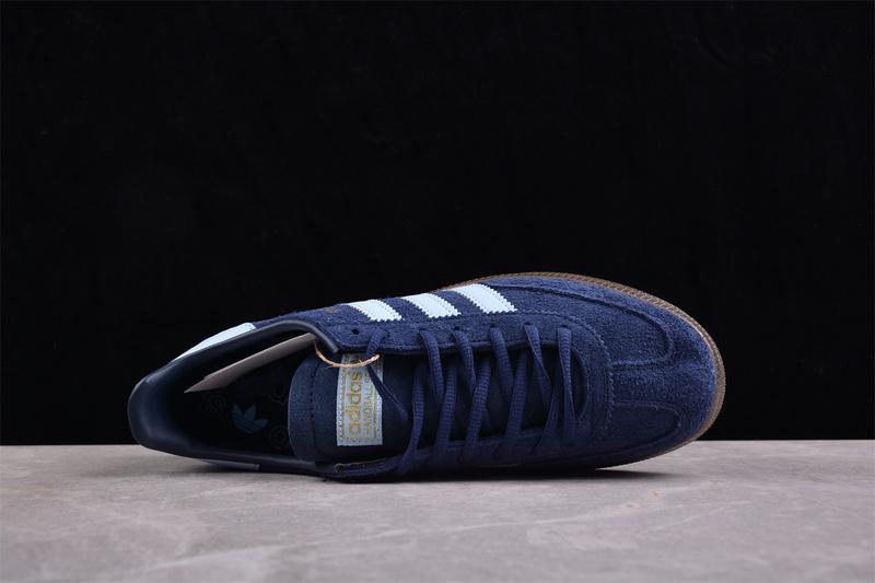 Adidas Originals Handball Spezial "Collegiate Navy/Clear Sky/Gum" фото № 3