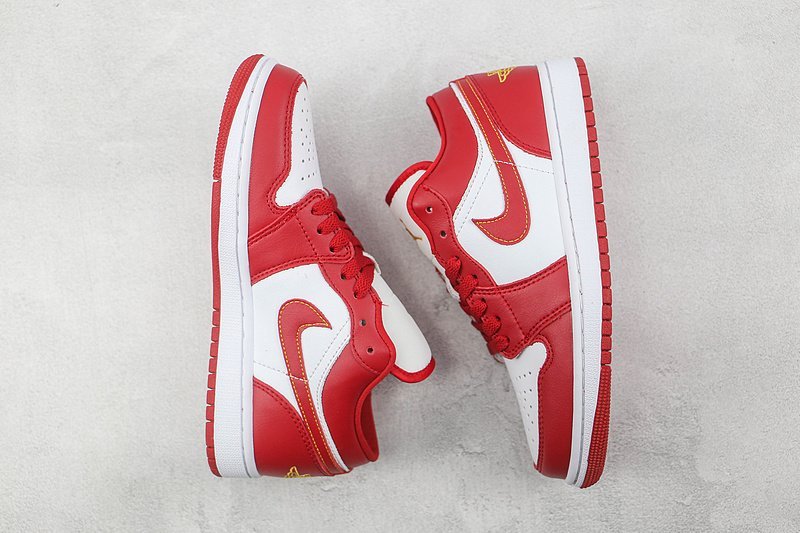 Air Jordan 1 Low "Cardinal Red (GS)" фото № 7