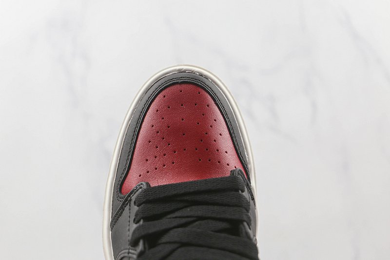 Air Jordan 1 Elevate Low SE "Bred" фото № 3