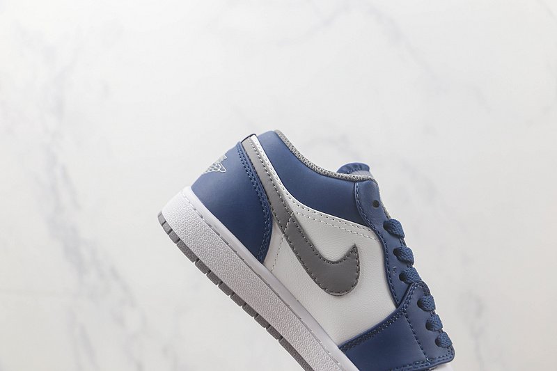 Air Jordan 1 Low "True Blue" фото № 4