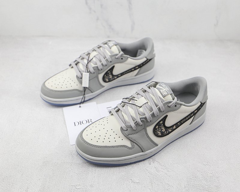Dior x Air Jordan 1 Low "Grey" фото № 5