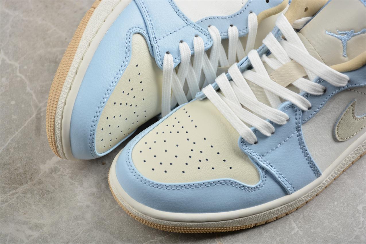 Air Jordan 1 Low "Coconut Milk Sail" фото № 4