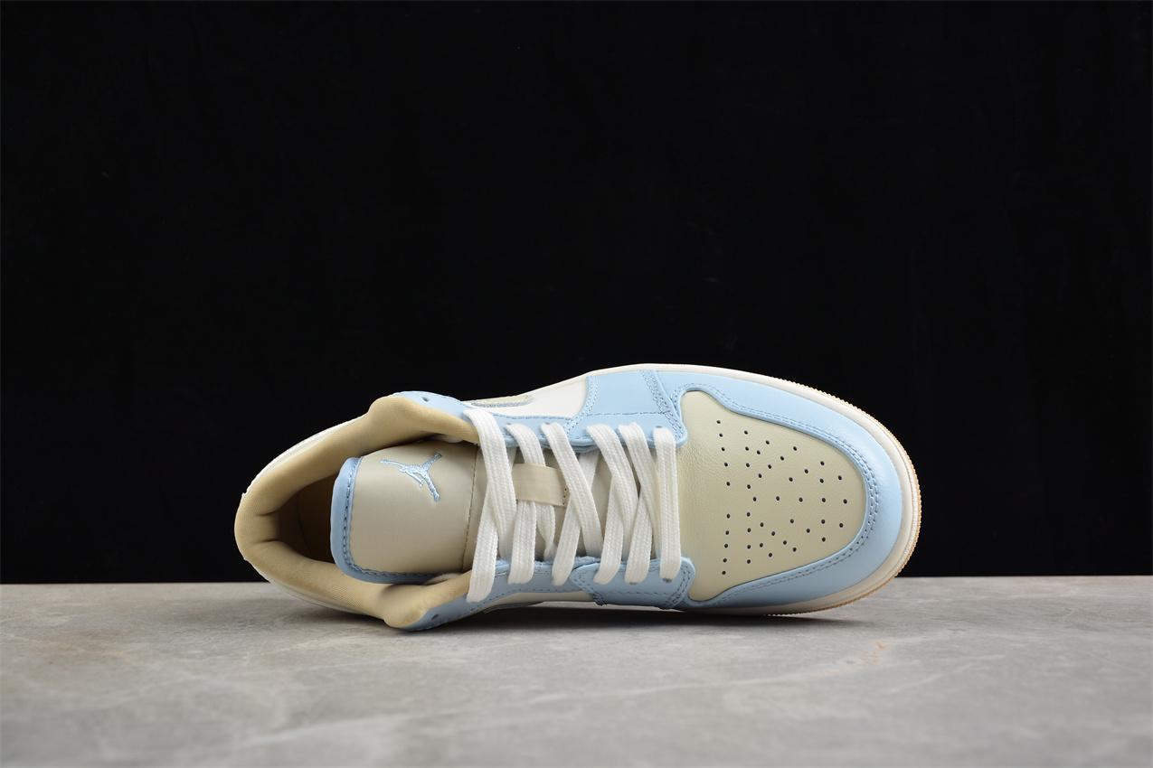 Air Jordan 1 Low "Coconut Milk Sail" фото № 9