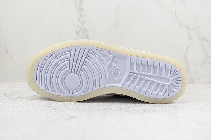 Air Jordan 1 High "Zoom Air CMFT Celestine Blue" фото № 9