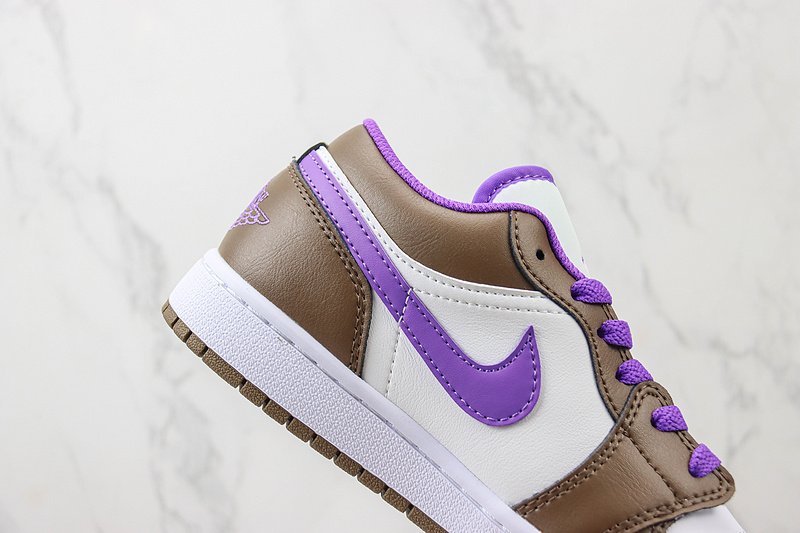 Air Jordan 1 Low "Palomino/Wild Berry" фото № 3