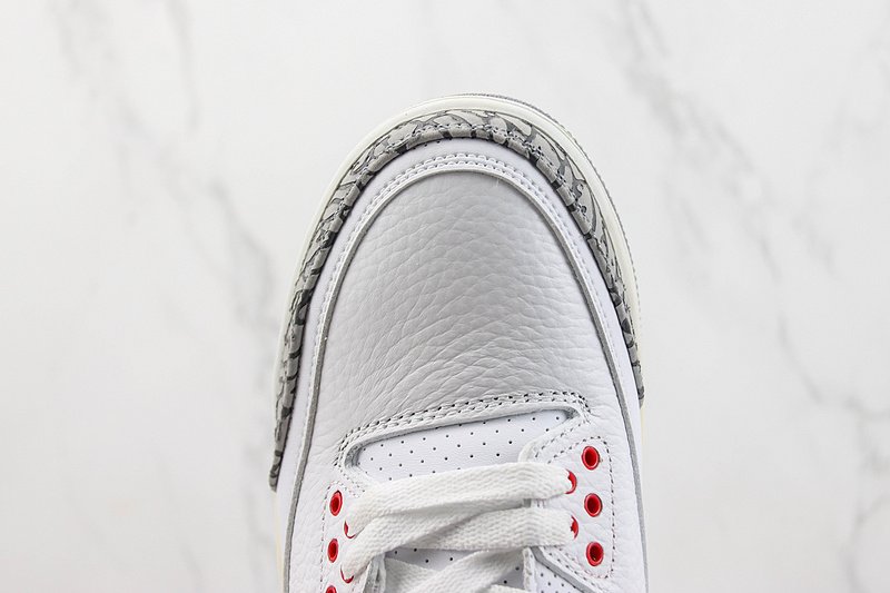 Air Jordan 3 Retro "White Cement Reimagined" фото № 4