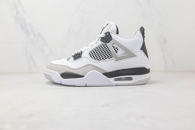 Air Jordan 4 Retro "Military Black" фото № 2