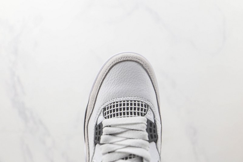 Air Jordan 4 Retro "Military Black" фото № 3