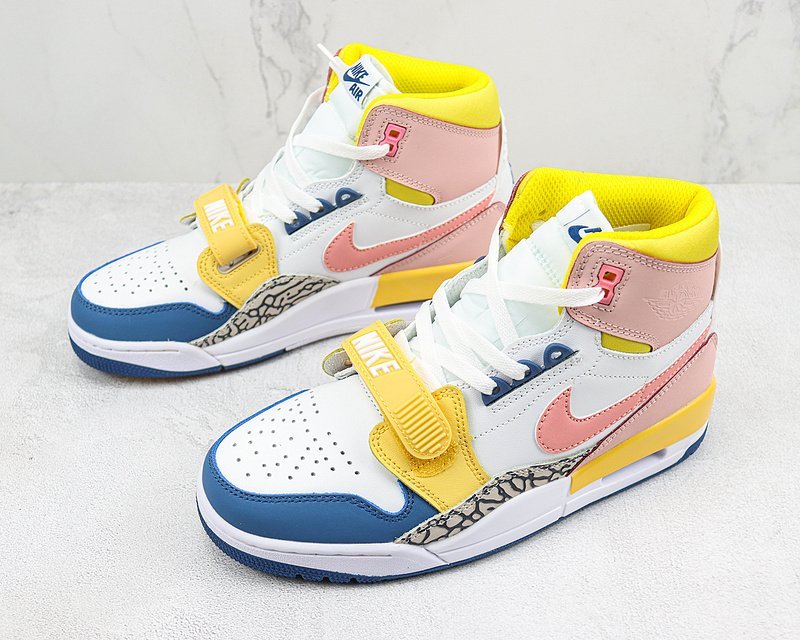 Air Jordan Legacy 312 High "White Coral French Blue" фото № 5