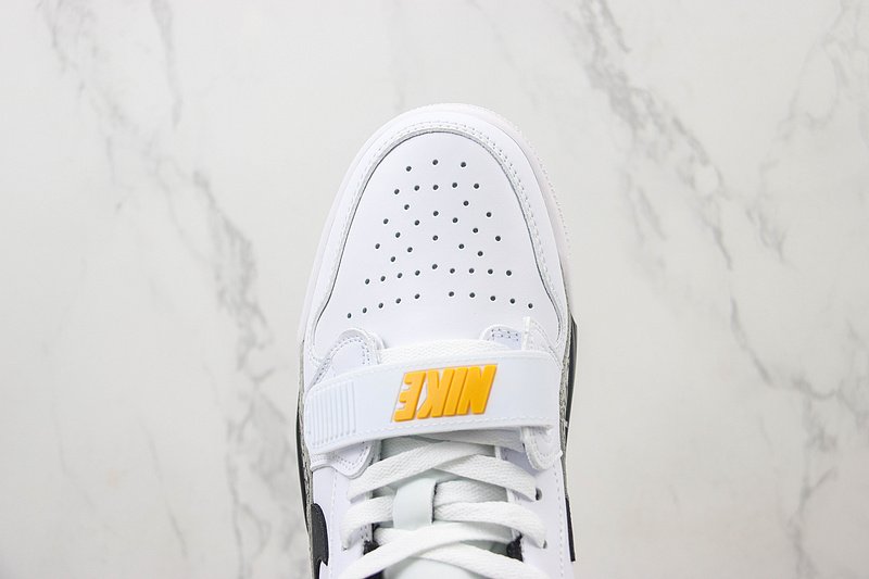 Air Jordan Legacy 312 Low "Laser Orange" фото № 4