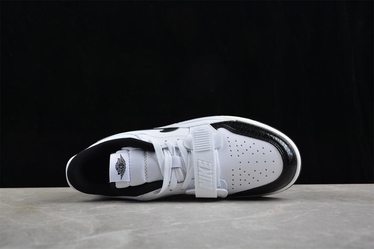 Air Jordan Legacy 312 Low "Panda" фото № 9