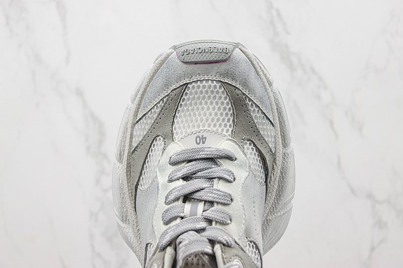 Balenciaga 3XL "Off White/Grey/Dark Grey Suede" фото № 4