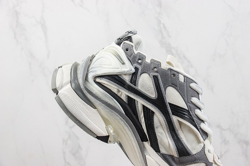 Balenciaga Runner "Black/Green/Off White" фото № 3