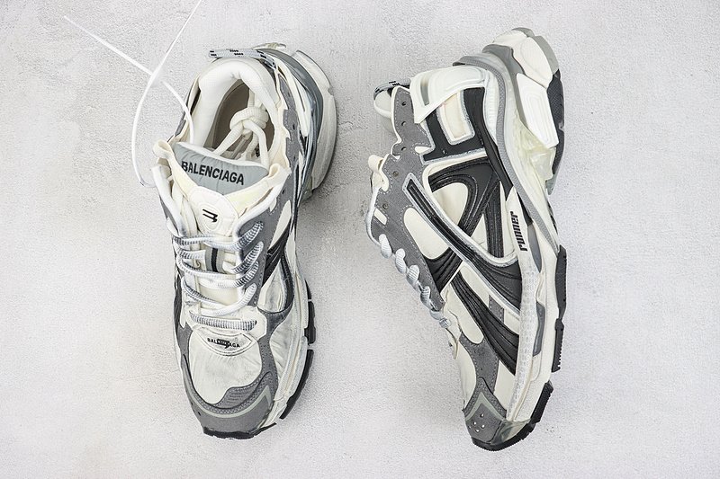 Balenciaga Runner "Black/Green/Off White" фото № 6