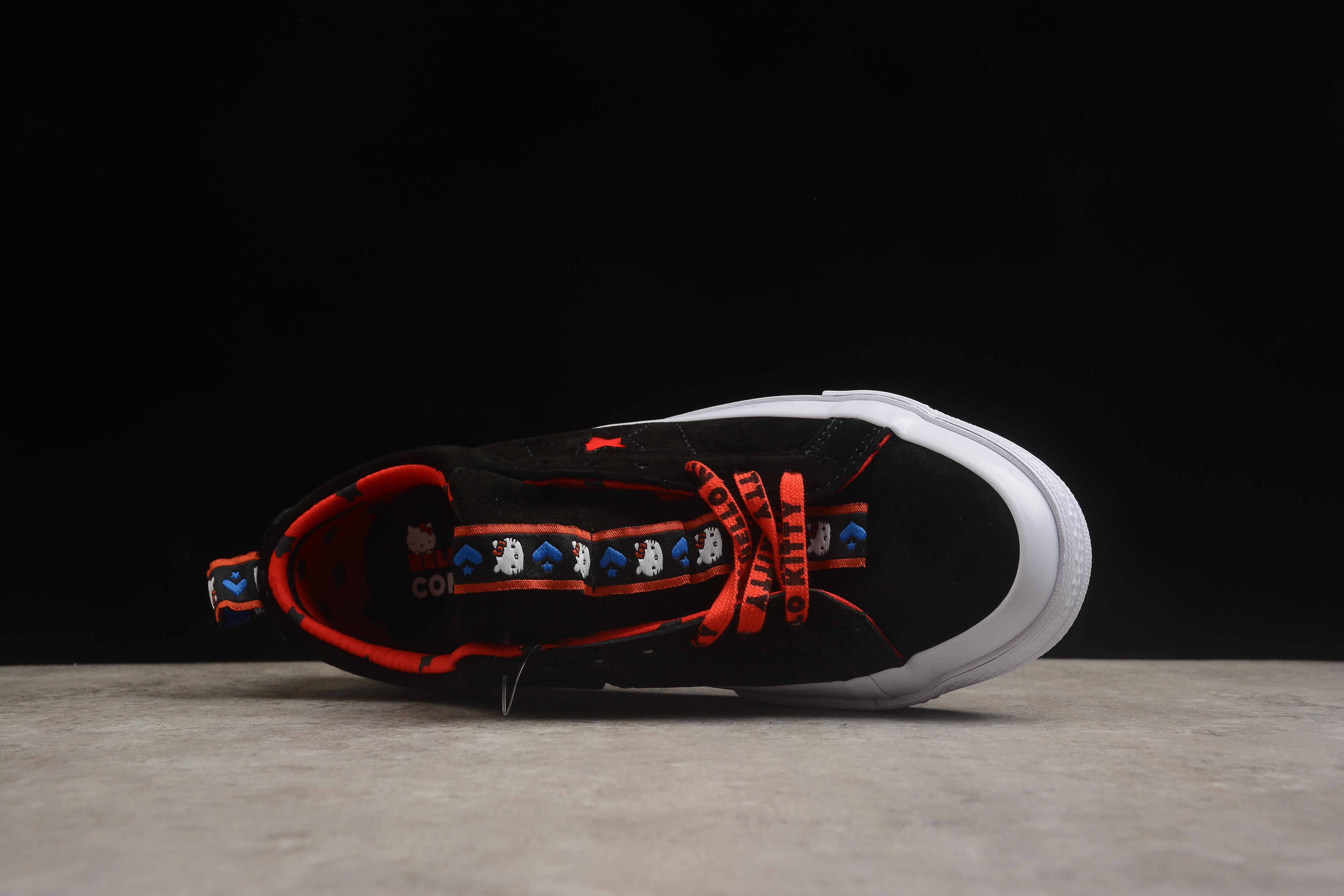 Hello Kitty X Converse One Star "Black" фото № 3