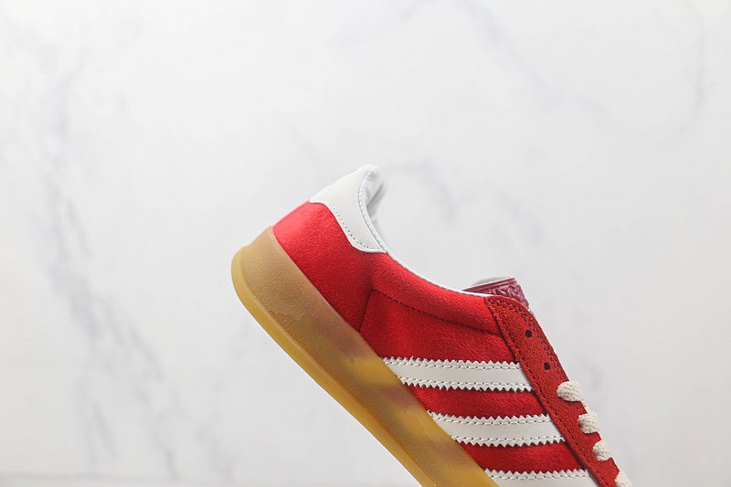 Adidas x Gucci Gazelle "Red/White/Beige" фото № 3