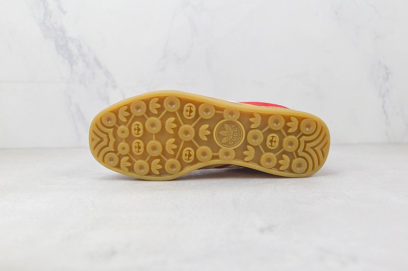 Adidas x Gucci Gazelle "Red/White/Beige" фото № 8