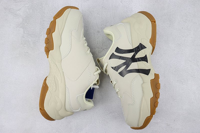 New York Yankees x MLB Big Ball Chunky A Running "Ivory/Black/Beige" фото № 7