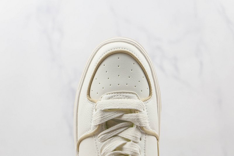 New York Yankees x MLB Chunky Liner "White/Black/Yellow" фото № 4