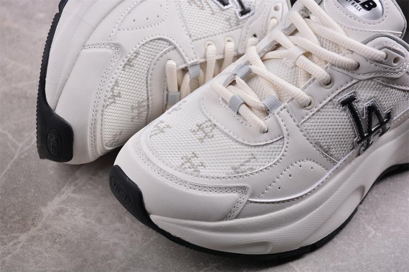 MLB Fastball Classic Monogram "White" фото № 4