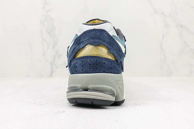 New Balance 2002R "Dark Navy" фото № 9