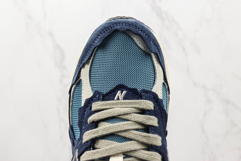 New Balance 2002R "Dark Navy" фото № 4