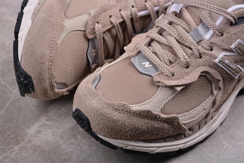 New Balance 2002R "Protection Pack Driftwood" фото № 7