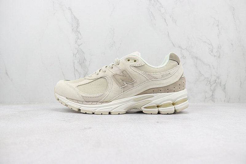 New Balance 2002R "Beige" фото № 2