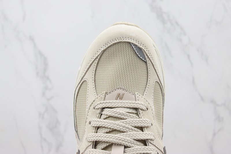 New Balance 2002R "Beige" фото № 4