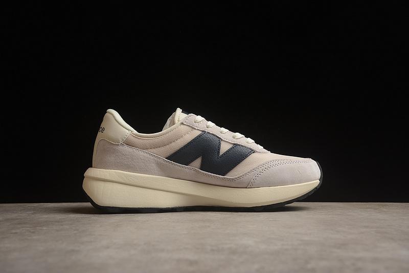 New Balance 370 "Sea Salt/Black" фото № 2