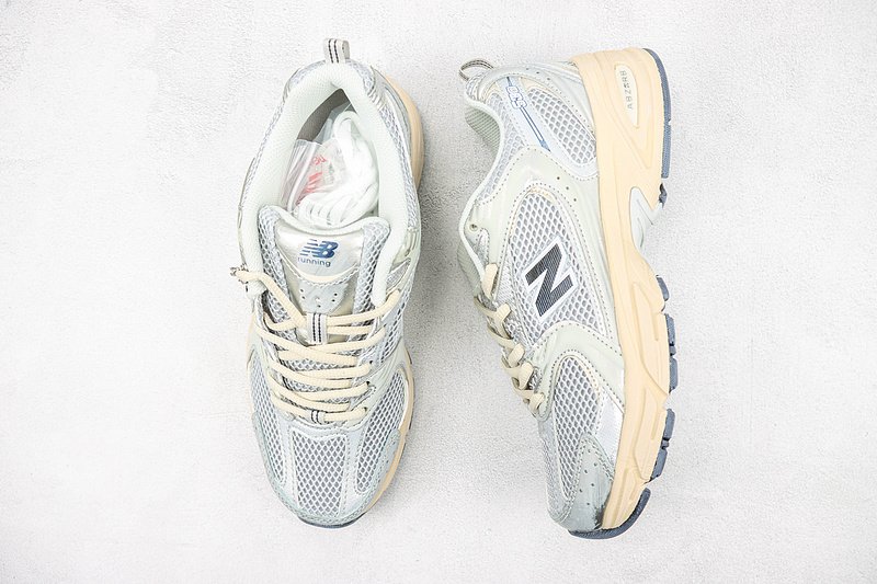 New Balance 530 "Silver/Ivory" фото № 7