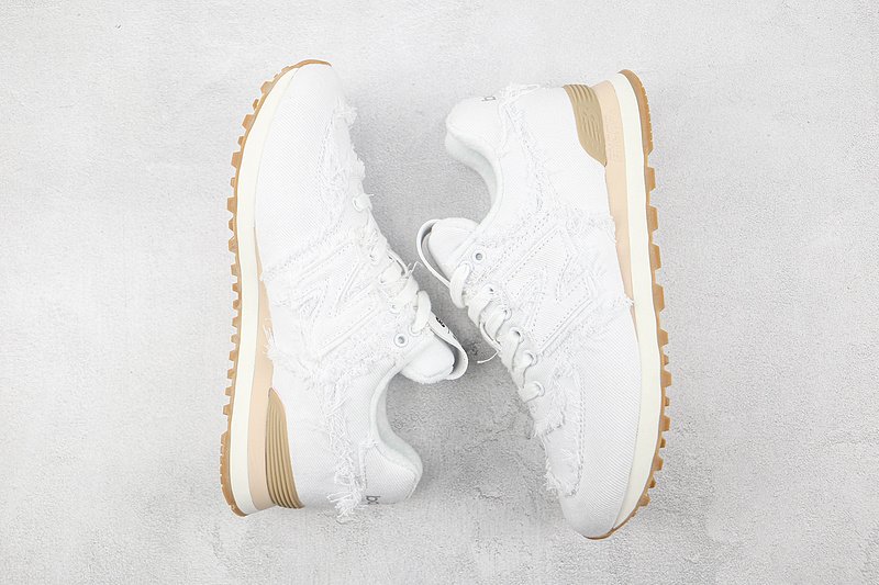 Miu Miu x New Balance 574 "Denim White" фото № 7