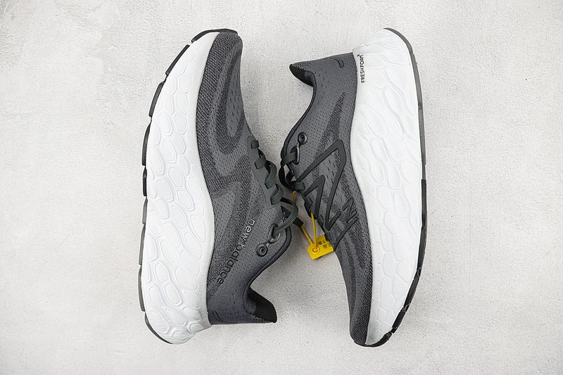 New Balance Fresh Foam X More V4 "Grey/White" фото № 7
