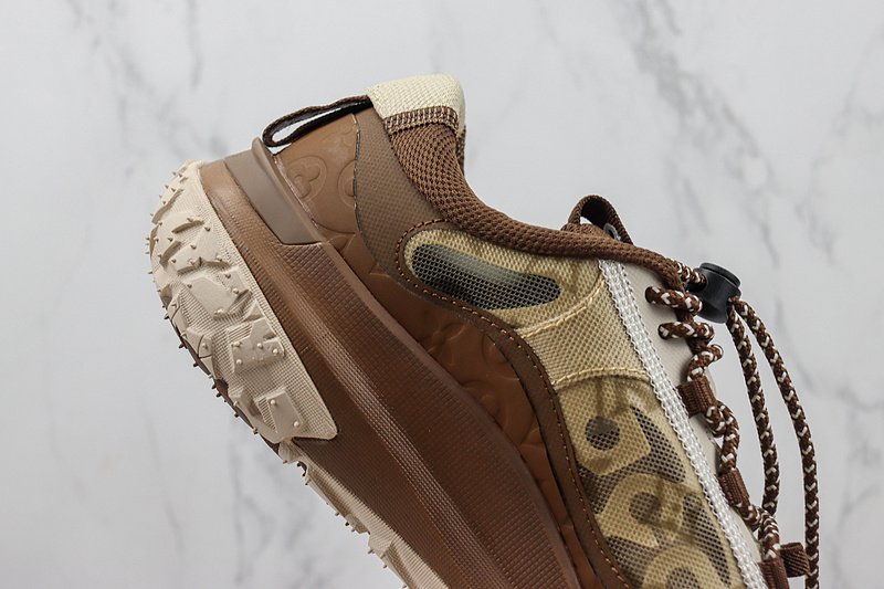 Louis Vuitton x Nike ACG Mountain Fly 2 Low "Brown/Beige" фото № 3