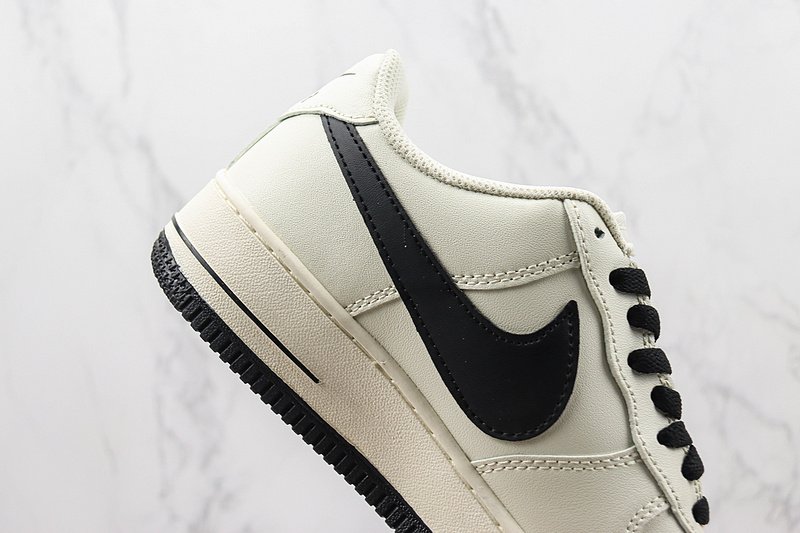 Nike Air Force 1'07 Low "Beige Black" фото № 3
