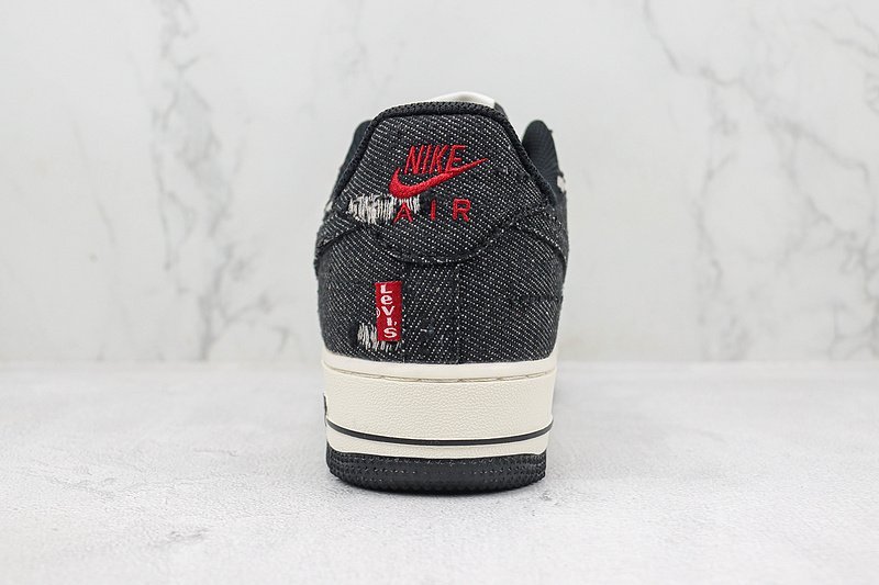Levi's x Nike Air Force 1 Low "Black Denim" фото № 9