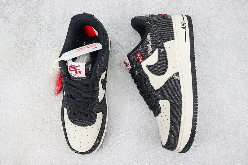 Levi's x Nike Air Force 1 Low "Black Denim" фото № 6