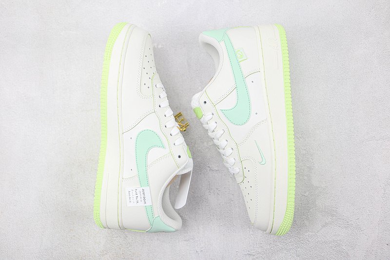 Nike Air Force 1 07 Low "QS Sail/White/Mint/Mini Swoosh" фото № 6