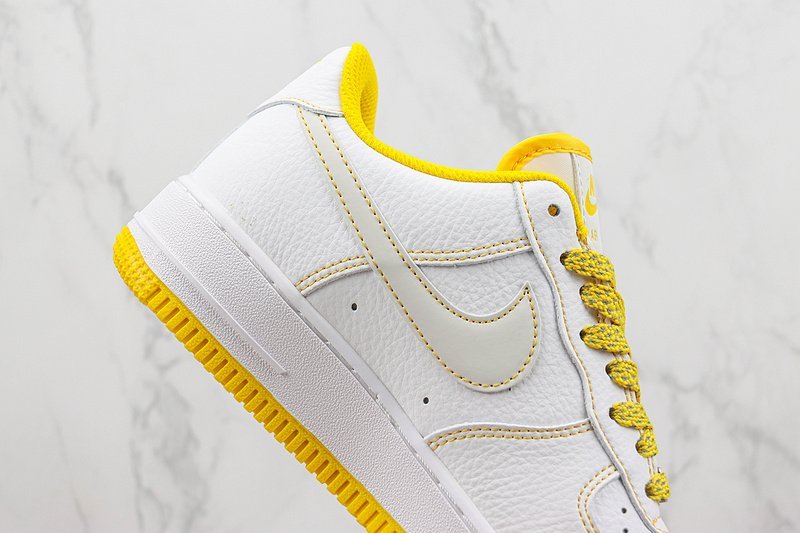Nike Air Force 1 Low "White/Yellow" фото № 3