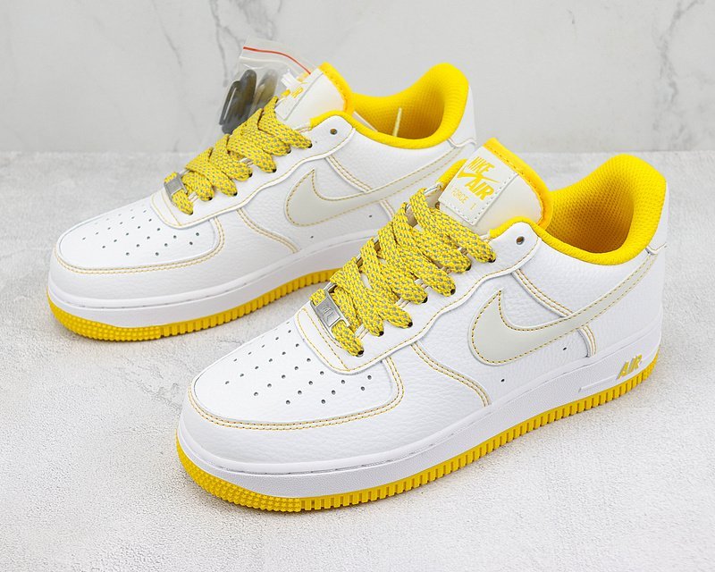 Nike Air Force 1 Low "White/Yellow" фото № 5