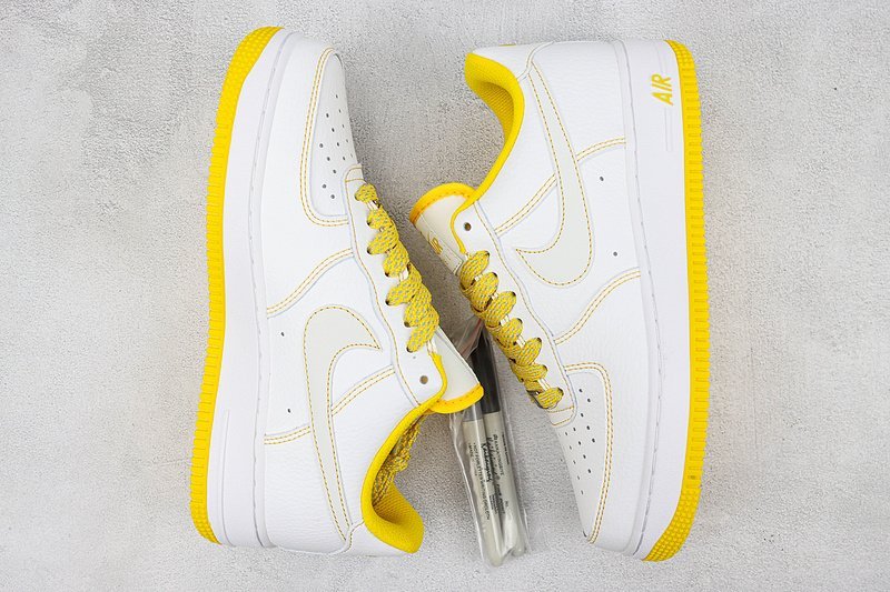 Nike Air Force 1 Low "White/Yellow" фото № 6