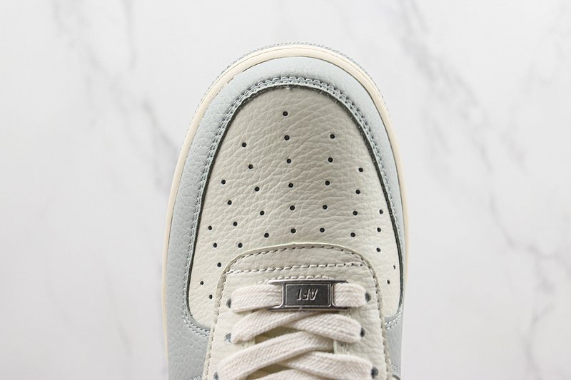 Nike Air Force 1 Low "Cream White/Wolf Gray/Navy Blue" фото № 4